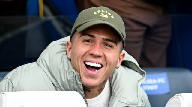 Enzo Fernandez je beztriedny spratek, Chelsea by ho mala zbaviť Náš muž Harry Brent zúri vo svojom najnovšom stĺpčeku