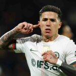 Enzo Fernandez oslavuje