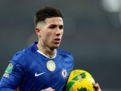 Enzo Fernandez sa ospravedlnil, ale vynechá zápas Manchestru City, hovorí šéf Chelsea Liam Rosenior Enzo Fernandez sa ospravedlnil, ale vynechá zápas Manchestru City, hovorí šéf Chelsea Liam Rosenior