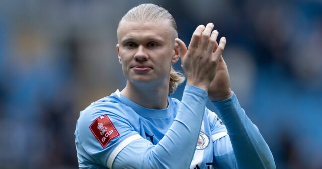 Erling Haaland z Man City reaguje na porážku Man Utd len dvoma slovami | Futbal | Šport
