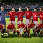 Tím Manchester United