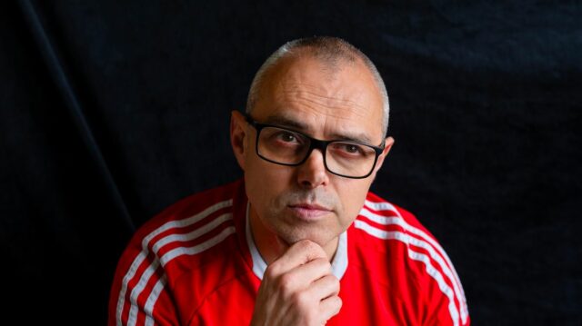 Fanúšik Liverpoolu Graeme Banfield sa snaží nájsť cudzinca, ktorý mu zachránil život v Hillsborough