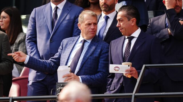 Spolumajitelia Chelsea Behdad Eghbali a Todd Boehly