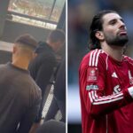 Fanúšikovia Liverpoolu posielajú majiteľom jasný odkaz skandovaním Xabiho Alonsa