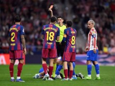 Fanúšikovia Realu Madrid nazývajú „korupciou“ po tom, čo hviezda Barcelony unikla červenej karte Fanúšikovia Realu Madrid nazývajú „korupciou“ po tom, čo hviezda Barcelony unikla červenej karte