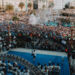 Fanúšikovia lemujú ulice, aby pozdravili šampióna Copa del Rey Real Sociedad