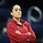 Zlatý olympijský medailista Jordyn Wieber odchádza z funkcie trénera gymnastiky Arkansasu