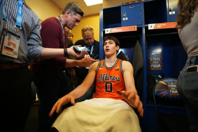 Basketbal NCAA: Otvorená šatňa pre štyroch hráčov Illinois