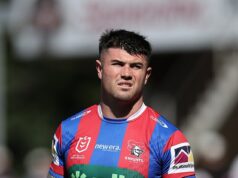 Footy hviezda Bradman Best debutuje vo filme o živote Jeffa Fenecha Bradman Best debutuje v životopisnom filme Jeffa Fenecha, kde hrá skvelého boxera Jeffa Hardinga