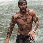 Koby Stevens (na obrázku) prezradil, že mal pocit, že mu vytrhli srdce, keď bol nútený podpísať zmluvu v záverečných fázach svojej kariéry v AFL.