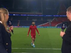 ‚Frustrovaný‘ Mo Salah ukazuje skutočné farby so správaním po tom, čo nezostúpil z lavičky Liverpoolu Mohamed Salah z FC Liverpool sa zahrieva