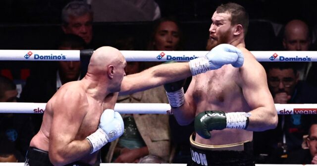 Fury porazí Machmudova v boxerskom comebacku v ťažkej váhe a Fury porazí Machmudova v boxerskom comebacku v ťažkej váhe a potom zavolá Joshuu | Správy o boxe