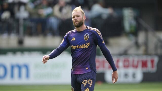 Galaxy navštívi Austin s oboma stranami hľadajúc iskru Galaxy navštívi Austin s oboma stranami hľadajúc iskru