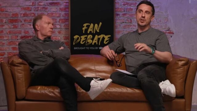 Paul Scholes a Gary Neville v diskusii fanúšikov The Overlap