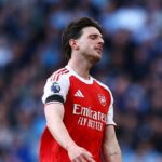 Stredopoliar Arsenalu Declan Rice poslal brutálnu správu od Garyho Nevilla a Roya Keana po tom, čo urobil proti Manchestru City.