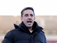 Gary Neville sa zameriava na hráčov Chelsea, ktorí „zošívali“ Liama Roseniora Gary Neville