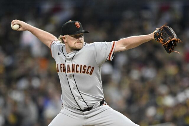 MLB: San Francisco Giants v San Diego Padres