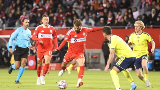 Gólom Chicaga z 1. minúty sa skončila séria Nashvillu bez Gólom Chicaga z 1. minúty sa skončila séria Nashvillu bez prehry