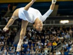 Gymnastika UCLA sa zameriava na to, aby ste v regionálnych súťažiach NCAA zostali pokojní a sebavedomí Gymnastika UCLA sa zameriava na to, aby ste v regionálnych súťažiach NCAA zostali pokojní a sebavedomí