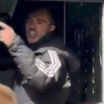 Harry Winks v nahnevanej konfrontácii s fanúšikmi s Leicester City na pokraji zostupu