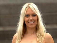 Helen Chamberlainová pózujúca nahá pre Penthouse a podprsenku Svetového pohára „spôsobila nehodu autobusu“ Helen Chamberlain