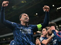 Hodnotenie hráčov Arsenalu verzus Sporting ako tri hviezdičky 8/10 pomáhajú zabezpečiť dramatické víťazstvo Arsenal oslavuje svojho neskorého víťaza proti Sportingu