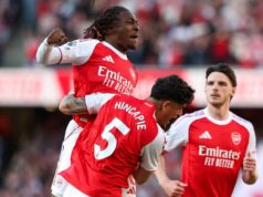 Hodnotenie hráčov Arsenalu vs Newcastle ako zranené hviezdy a boj na flope 4/10 v nervóznom víťazstve Eberechi Eze z Arsenalu oslavuje skórovanie proti Newcastlu United