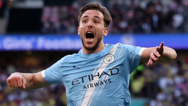 Nico Gonzalez z Manchestru City oslavuje