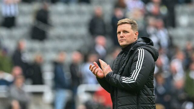 Howeova budúcnosť a pravdepodobné predaje – prečo Newcastle čelí kľúčovému letu
