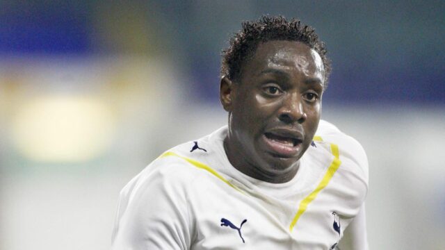 LONDÝN COLNEY, ANGLICKO – 15. AUGUSTA: Sambi Lokonga z Arsenalu počas tréningu v Sobha Realty Training Center 15. augusta 2025 v London Colney, Anglicko. (Foto: Stuart MacFarlane/Arsenal FC cez Getty Images)