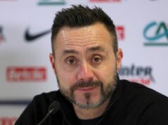 Hral som za Tottenham a Roberto De Zerbi – toto môže môj bývalý klub očakávať. Taliansky hlavný tréner Marseille Roberto De Zerbi (L) sa rozpráva s dánskym stredopoliarom Marseille #23 Pierre-Emile Hojbjergom (R) v technickej oblasti počas posledného 32. futbalového zápasu Francúzskeho pohára (Coupe de France) medzi Olympique de Marseille (OM) a Lille LOSC na Stade Velodrome, južné Francúzsko, 24. januára 2005 v Marse. od Christophe SIMON / AFP cez Getty Images)