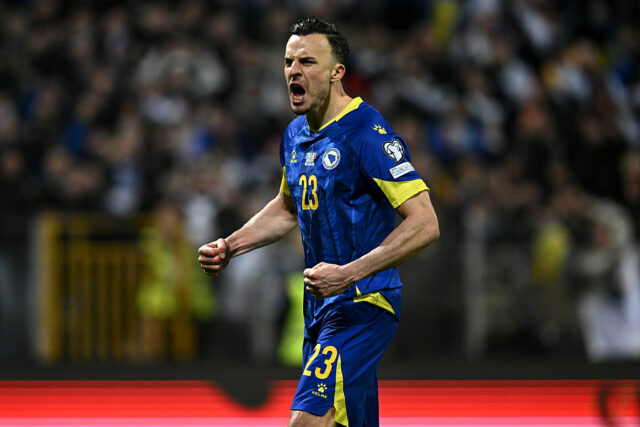 Hrdina celého národa! Zachráni táto bundesligová hviezda aj svoj klub? Hrdina celého národa! Zachráni táto bundesligová hviezda aj svoj klub?