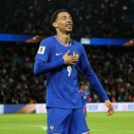 Hugo Ekitike vypadol z majstrovstiev sveta vo futbale 2026 s veľkým zranením do Francúzska - Správy