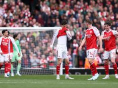 Hviezda Bournemouthu hovorí, že atmosféra Arsenalu pomáha súperom, keďže boj o titul pokulháva LONDÝN, ANGLICKO - 11. apríla: Kai Havertz a Declan Rice z Arsenalu reagujú po inkasovaní gólu ich tímu počas zápasu Premier League medzi Arsenalom a Bournemouthom na Emirates Stadium 11. apríla 2026 v Londýne v Anglicku. (Foto: Justin Setterfield/Getty Images)