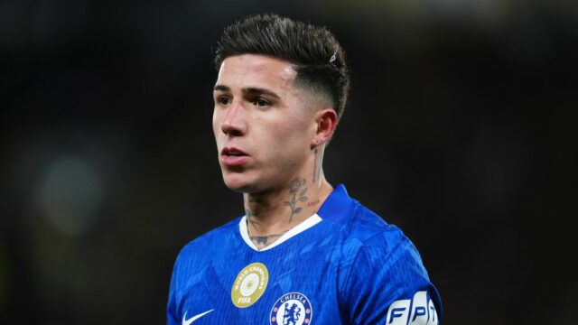 Hviezda Chelsea „nie je spokojná s Enzom Fernandezom“, pretože správanie v šatni spôsobuje problémy
