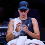 Iga Swiatek priznáva, že „niekedy je to ťažké“, keď hovorí o partnerstve Francisca Roiga