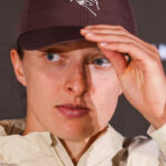 Iga Swiateková po kritike zo strany svojho tímu zastavuje „super drsné poľské médiá“.