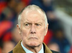 Ikona Anglicka Sir Geoff Hurst stále pracuje vo veku 84 rokov po niekoľkých rôznych kariérach Sir Geoff Hurst