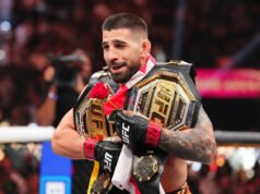 Ilia Topuria sľubuje odovzdanie Islama Machačeva po UFC Bielom dome: „Nebuďte prekvapení“ LAS VEGAS, NEVADA - 28. JÚNA: Ilia Topuria z Gruzínska oslavuje po víťazstve prostredníctvom knockoutu proti Charlesovi Oliveira z Brazílie (nie je na obrázku) počas titulového súboja ľahkej váhy na UFC 317 v T-Mobile Arene 28. júna 2025 v Las Vegas, Nevada. (Foto: Ian Maule/Getty Images)