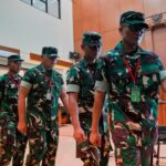 Indonézia postavila štyroch vojakov pred súd za útok kyselinou na aktivistu | Vojenské správy