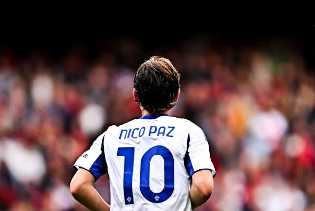 Inter Miláno má aj naďalej záujem o senzáciu Serie A, ktorá je tipovaná na návrat do Realu Madrid
