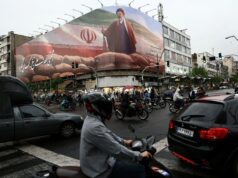 Iránska mena klesla na nové minimum v dôsledku blokády USA, sankcií ovplyvňujú obchod | Americko-izraelská vojna proti Iran News Iránska mena klesla na nové minimum v dôsledku blokády USA, sankcií ovplyvňujú obchod | Americko-izraelská vojna proti Iran News