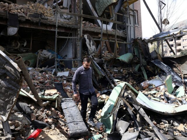 Iránska vojna naživo: Teherán odmieta Trumpovo ultimátum; požiar v kuvajtskom ropnom komplexe | Americko-izraelská vojna proti Iran News
