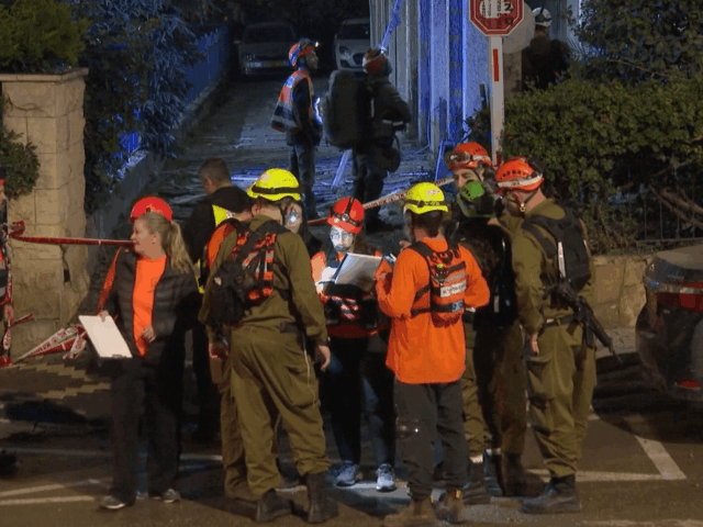 Iránsky raketový útok zasiahol obytné oblasti v strednom Izraeli | Správy
