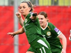 Írska republika ohromila Poľsko v gdanskom trileri Katie McCabe oslavuje