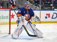 Islanders bombardovali Maple Leafs, aby si zabezpečili rozhodujúce víťazstvo NHL: Toronto Maple Leafs na ihrisku New York Islanders
