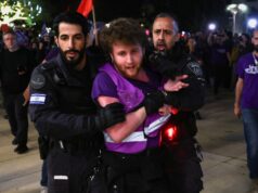 Izraelská polícia zatkla protivojnových demonštrantov v Tel Avive | Americko-izraelská vojna proti Iránu Izraelská polícia zatkla protivojnových demonštrantov v Tel Avive | Americko-izraelská vojna proti Iránu