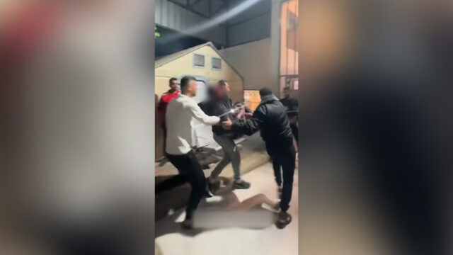 Izraelský útok zabil niekoľko ľudí v utečeneckom tábore v Gaze Izraelský útok zabil niekoľko ľudí v utečeneckom tábore v Gaze | Slučka