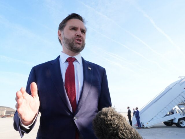 JD Vance očakáva pri svojom odchode do Pakistanu „pozitívne“ rozhovory o vojne medzi USA a Iránom | Americko-izraelská vojna proti Iran News
