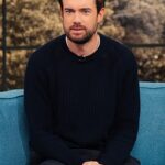 Jack Whitehall patrí medzi fanúšikov Arsenalu, ktorí sa po sobotňajšom odchode z FA Cupu obávajú najhoršieho
